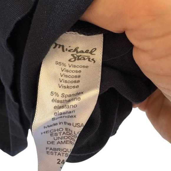 Micheal Stars NWT Women's Eve Cowl Neck Tank. Navy/Admiral.‎ Size XS - Picture 4 of 6